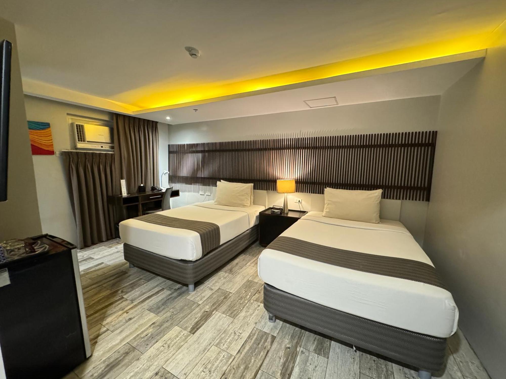 1A Express Hotel Cagayan de Oro Exterior foto